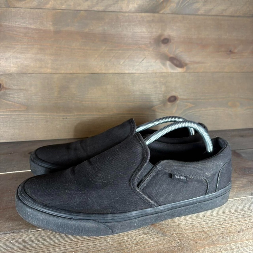 vans classic slip on mens size 10 shoes black athletic skate sneakers
